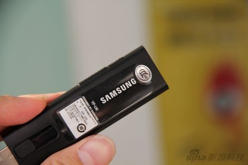 三星U6背面 三星U6背面