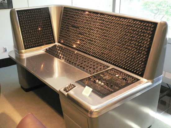 1948年,IBM推出可选序列电子计算器 1948年,IBM推出可选序列电子计算器