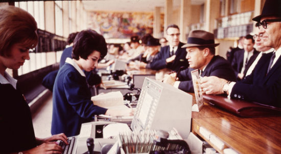 1962年,IBM发布7090型大型计算机 1962年,IBM发布7090型大型计算机