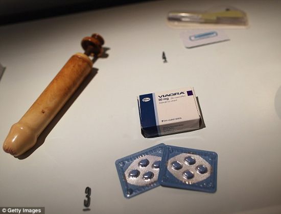 用于通过尿检的假阴茎和壮阳药伟哥 用于通过尿检的假阴茎和壮阳药伟哥