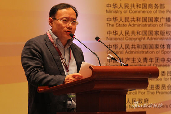 人人网董事长