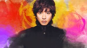 绳文人眉毛浓重、大眼睛、双眼皮、嘴唇稍厚、颚骨发达,日本男星木村拓哉颇具有这些特征。 绳文人眉毛浓重、大眼睛、双眼皮、嘴唇稍厚、颚骨发达,日本男星木村拓哉颇具有这些特征。