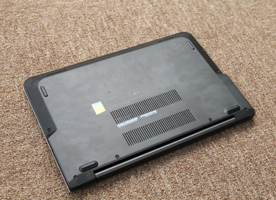 ThinkPad S3背面 ThinkPad S3背面