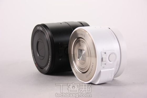 由于QX100传感器尺寸较大,虽然只有3.6倍光学变焦,但相比QX10仍高出不少 由于QX100传感器尺寸较大,虽然只有3.6倍光学变焦,但相比QX10仍高出不少