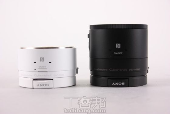 QX100配有多功能镜头环,可控制变焦,这是QX10所没有的 QX100配有多功能镜头环,可控制变焦,这是QX10所没有的
