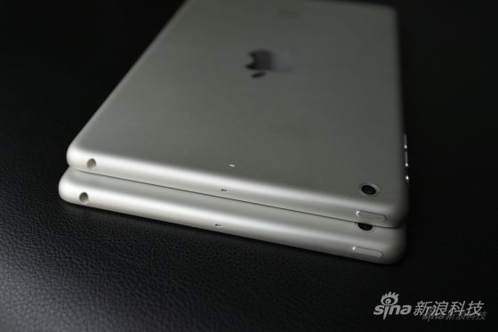 iPad mini 2(上)和iPad mini对比 iPad mini 2(上)和iPad mini对比