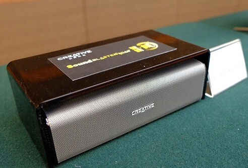 “声霸锣”Sound Blaster Roar便携式蓝牙音箱 “声霸锣”Sound Blaster Roar便携式蓝牙音箱