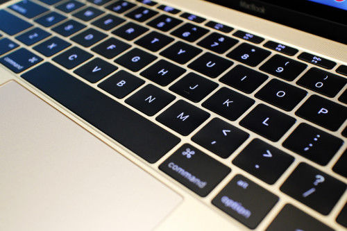 机智堂新macbook的蝴蝶键盘是何方神圣