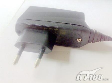 练就黄金眼 辨别真假NOKIA充电器_手机