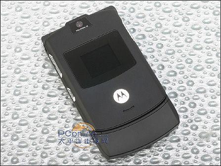 刀锋经典 摩托罗拉超薄翻盖V3仅1168