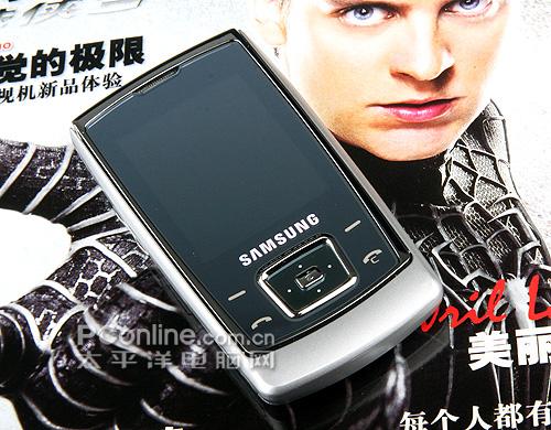 更轻更薄三星时尚滑盖手机E848图赏