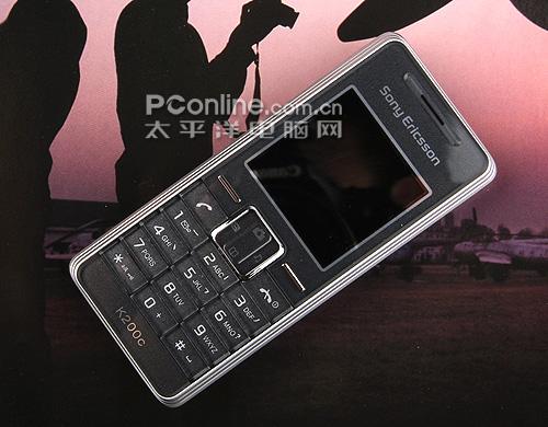 普及时尚 索爱全能直板手机K200图赏