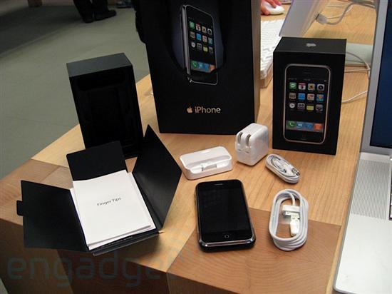 图为:苹果iphone手机全家福