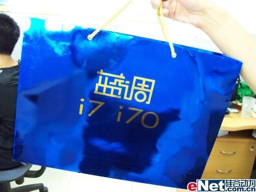 美女多新机少点评P&E2007器材展八宗最