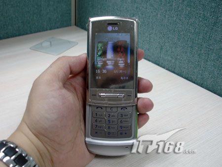 冰凉一夏 五款夏季金属外壳手机导购(2)_手机