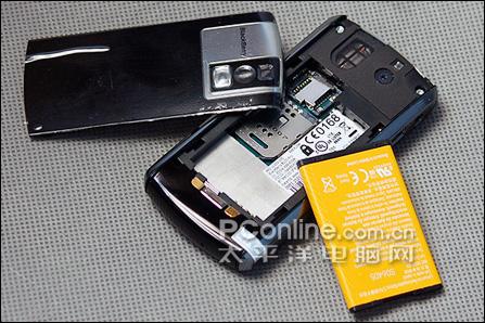 黑莓 Pearl 8100 商务气息黑莓多媒体全能8100仅1850(2)