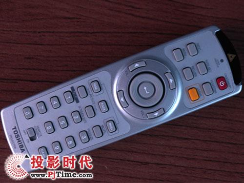 经典再现东芝TLP-X2500C投影机评测