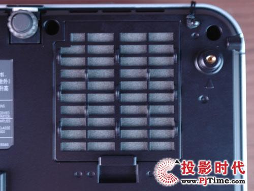 经典再现东芝TLP-X2500C投影机评测