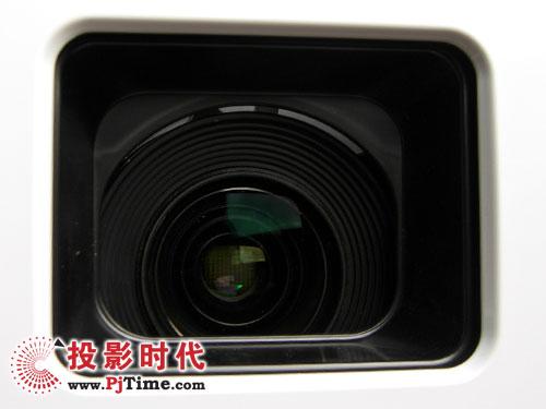领跑级别爱普生EMP-822投影机评测