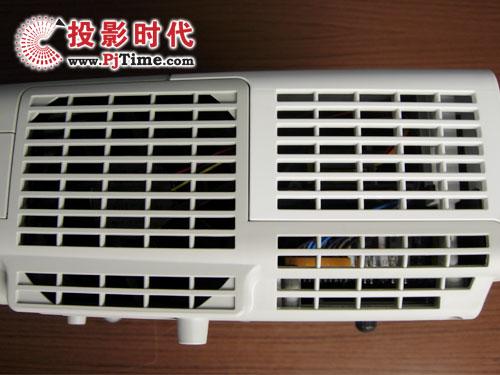 领跑级别爱普生EMP-822投影机评测