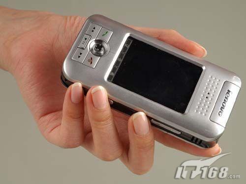 26��������д���������ֻ�i921��888Ԫ