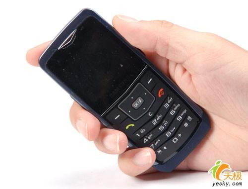 拍摄新时代 三星5.9mm至薄手机U100评测_手