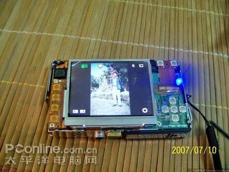 DC维修不求人 网友拆解柯达V550实录(2)_数码