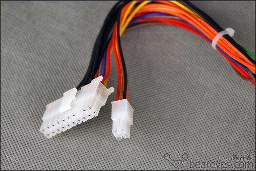 4pin辅助电源接口+,4个d型口