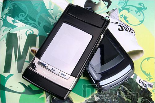 �񱡷�âŵ����N76��Ħ��V8�Ա�����