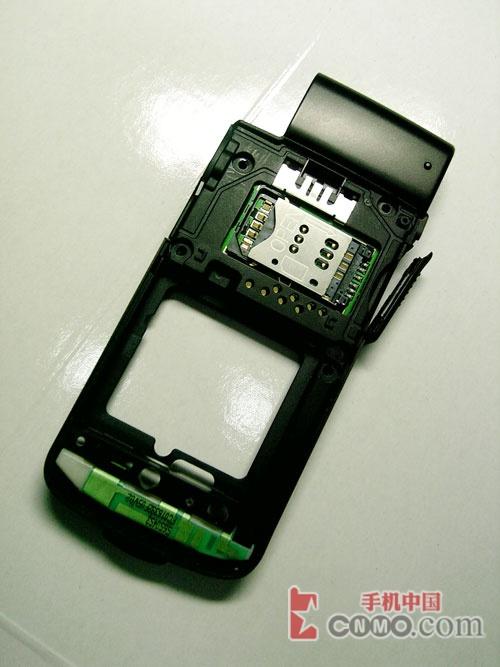 320万像素 诺基亚翻盖智能N93拆机图赏(5)_手