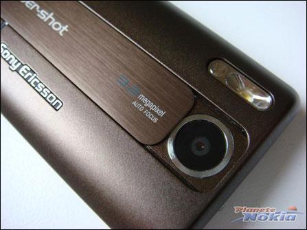 14.5mm厚度 索爱拍照强机K770双色图赏_