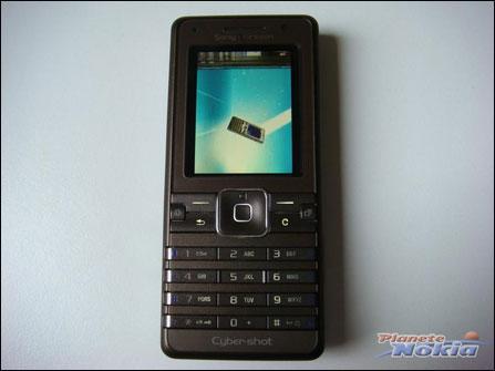 14.5mm厚度 索爱拍照强机K770双色图赏_