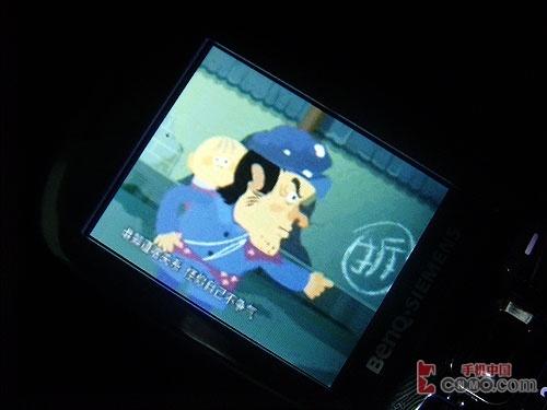 体验液态金属魅力 明基-西门子C32详评 