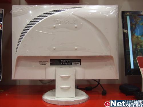 看五大联赛豪门角逐 评主流大屏LCD_硬件