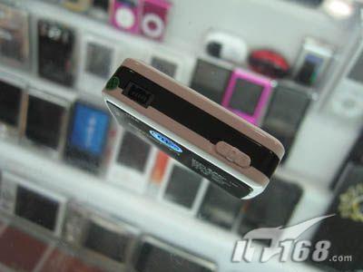 ���С�ɻ���1G��������MP3����200