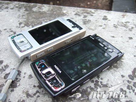 9疮诺基亚N95与8G版N95真机对比
