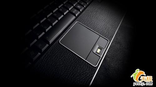 提前领略未来科技 LED屏幕笔记本大搜捕-笔记