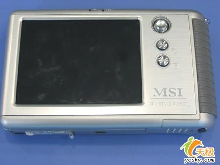 微星MS5588热卖20GB硬盘MP4仅售1399元