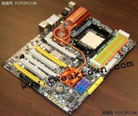 Intel�Ծ�AMD�°������ڴ�ʮ������