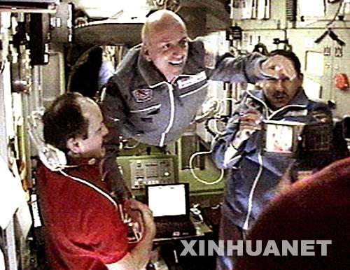 组图:人类探索太空50年(3)