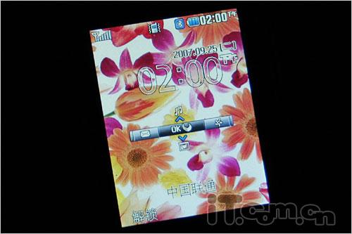 完美C网尽闪耀LG金属超薄滑盖KG70c评测(3) 