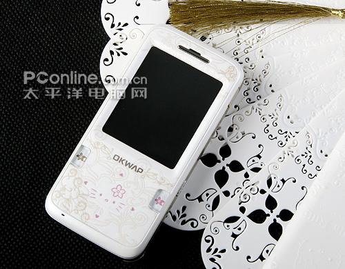 MM最爱HelloKitty特别版双待机C150图赏