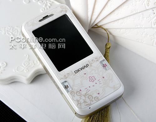 MM最爱HelloKitty特别版双待机C150图赏