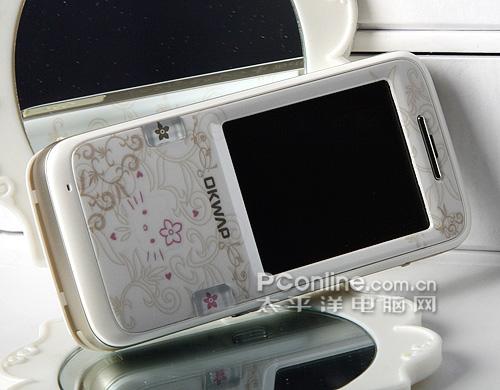 MM最爱HelloKitty特别版双待机C150图赏