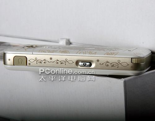MM最爱HelloKitty特别版双待机C150图赏(5)
