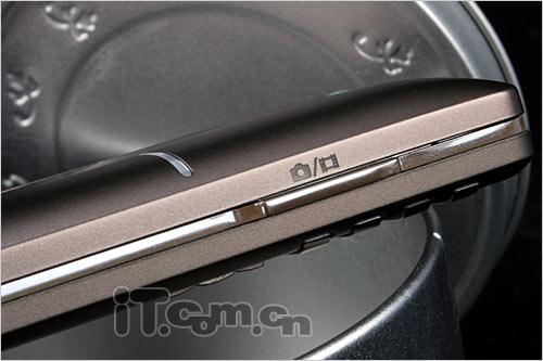 ��ͭɫ����������������ǿ��K770i����(16)