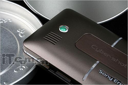 ��ͭɫ����������������ǿ��K770i����(3)