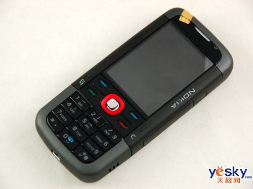 降价诱人心 诺基亚黑金刚5700仅2380_手机