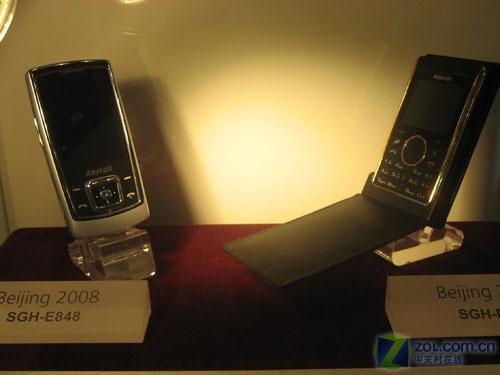 ͨ��չ����չ̨��Ů��Ʒ�ݻ�����ȫ��(3)