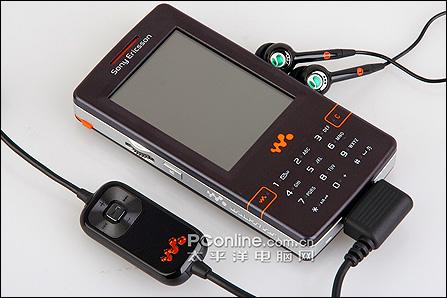 索尼爱立信 W958c 色诱眼球2000元级高品质靓屏手机推荐(3)